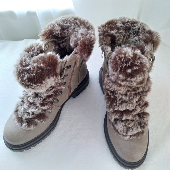 Madden Faux Suede Shearling Lined Lug Lace-Up Zip Ankle Boot, Warm Fuzzy Furry - Picture 2 of 11